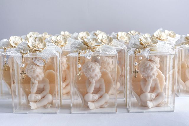 christening candles giveaways
